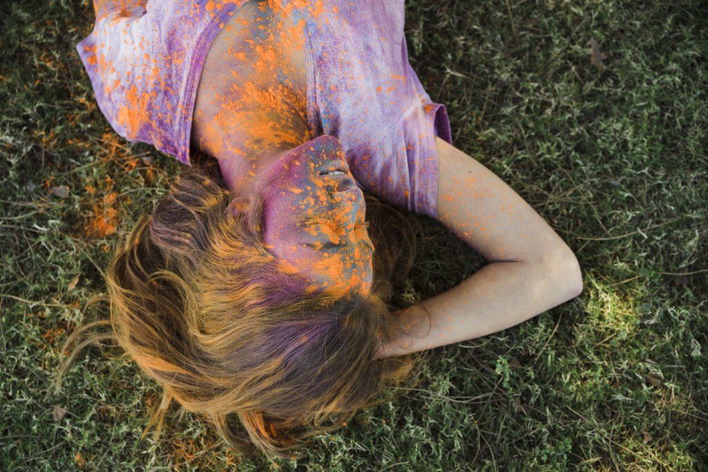 Healing Past Wounds - The Role of Self-Love in Recovery 2 A woman healing her inner critic